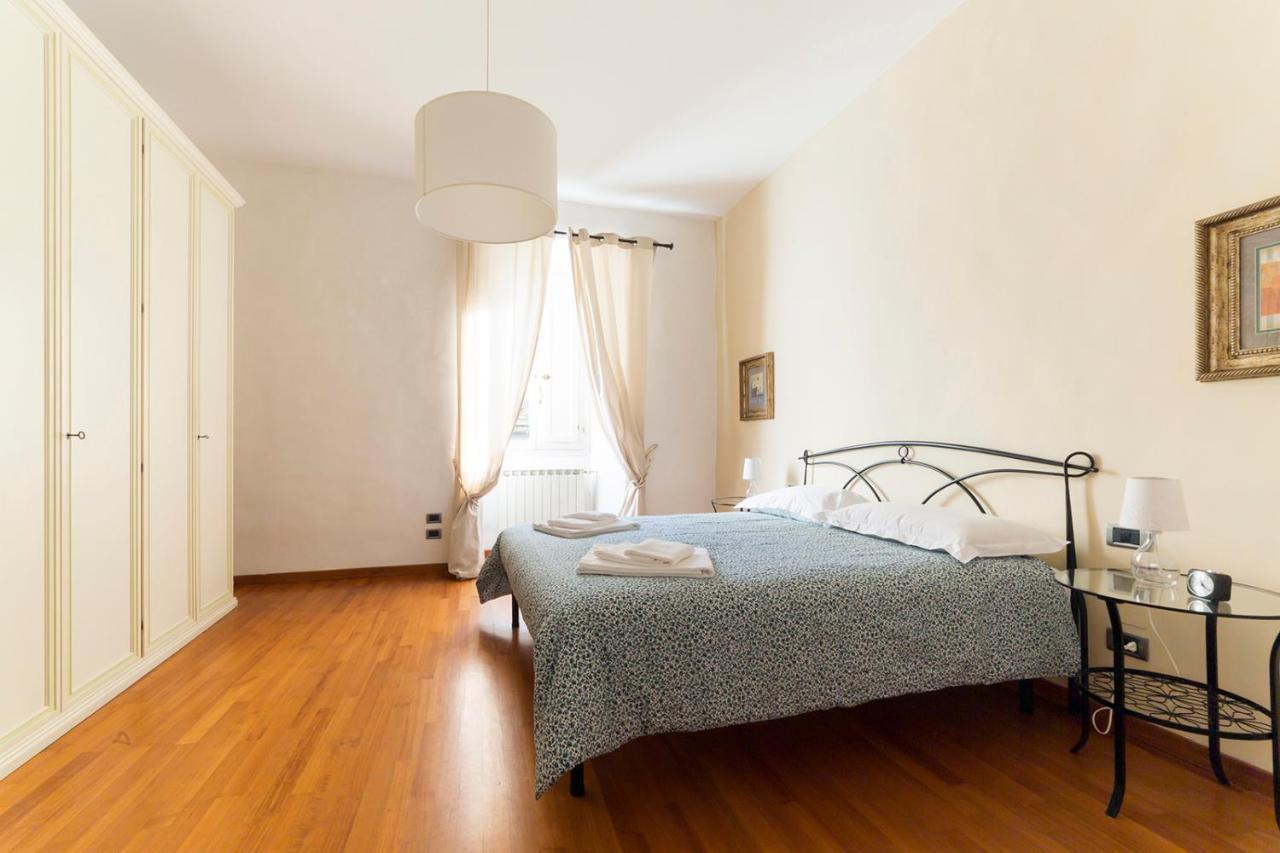 Apartamento Borgo Pinti Frescos 6 sleeps Florencia Exterior foto
